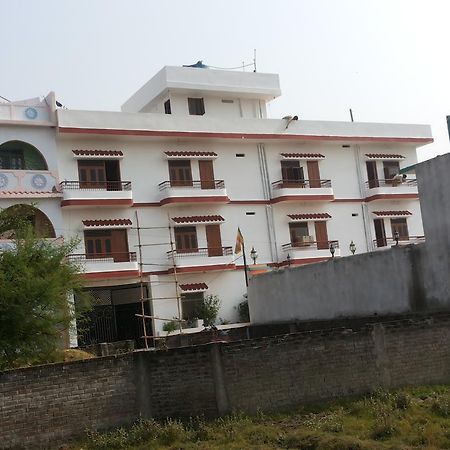Suma Guest House Bodh Gaya Esterno foto