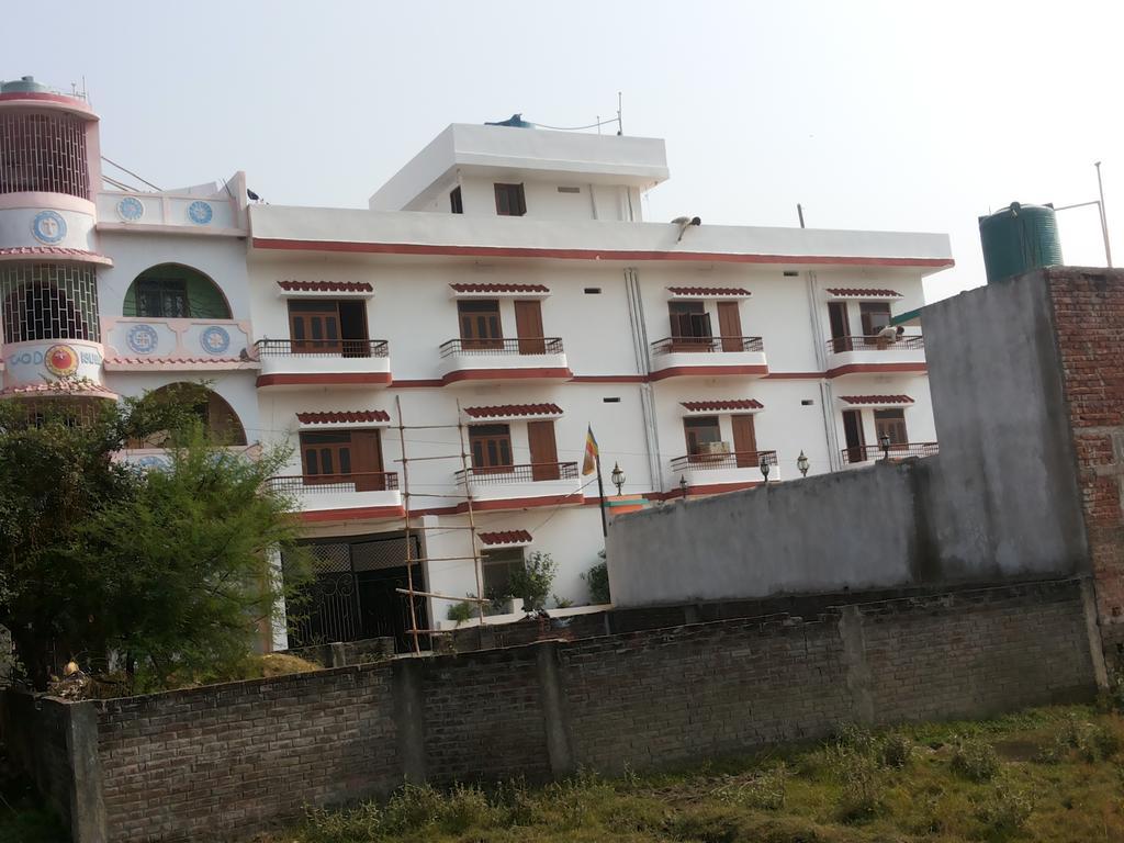 Suma Guest House Bodh Gaya Esterno foto
