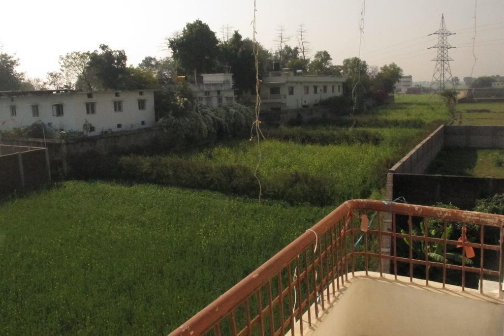 Suma Guest House Bodh Gaya Camera foto